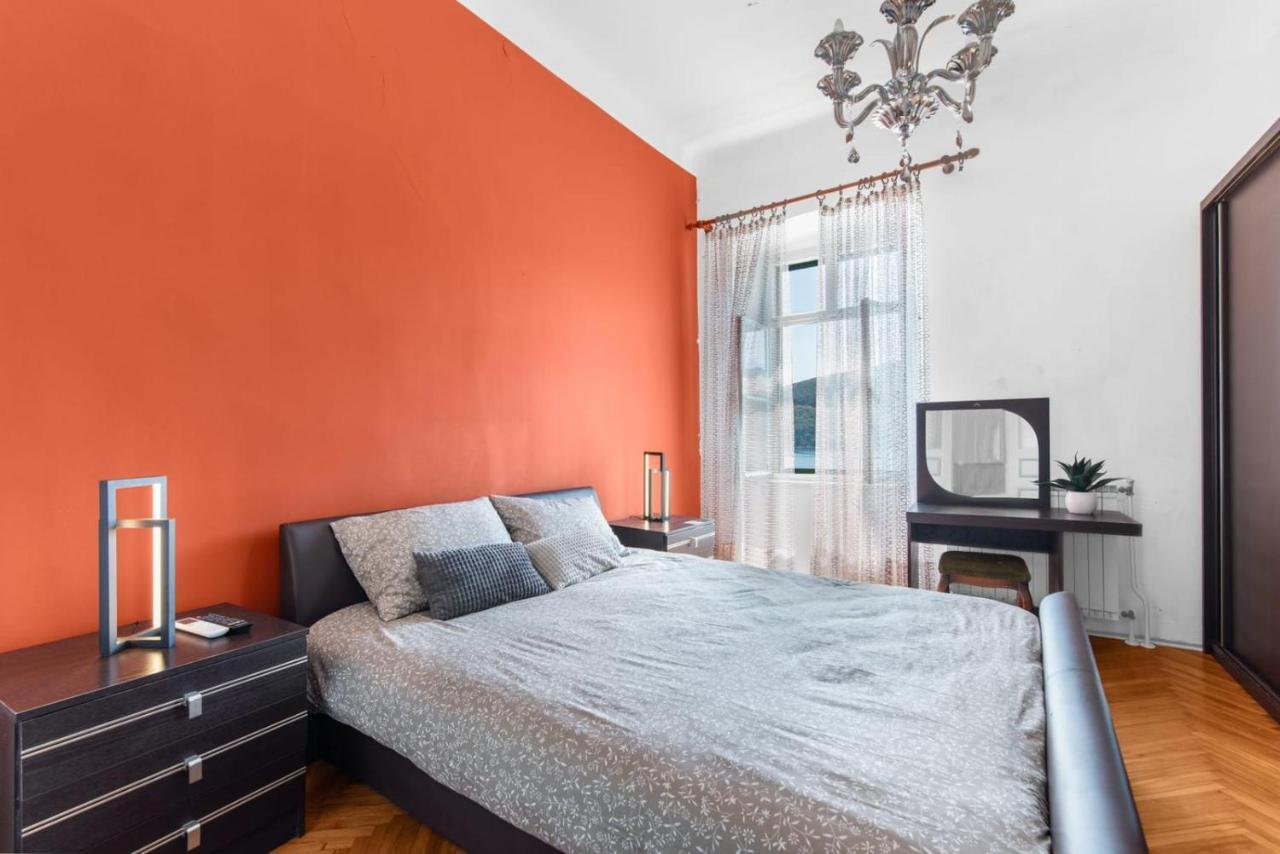 Apartmani Ella Рабац Екстериор снимка