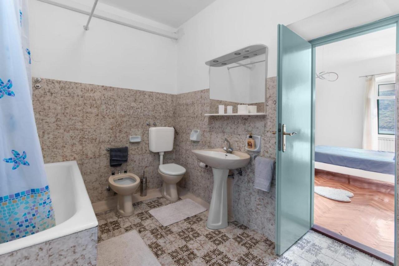 Apartmani Ella Рабац Екстериор снимка