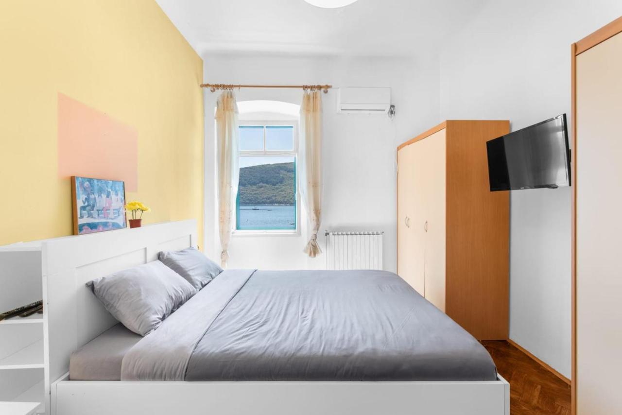 Apartmani Ella Рабац Екстериор снимка